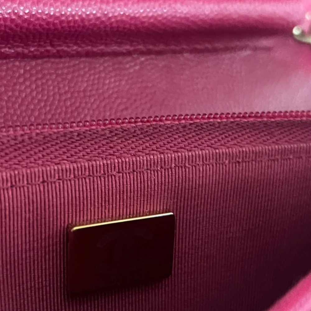 Authentic Dark Pink Chanel caviar WOC 2021 - Picture 6 of 10